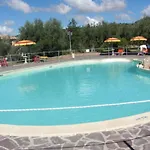 Agriturismo Al Mandorlo Serrungarina