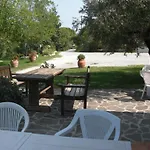 Agriturismo Al Mandorlo Bed & Breakfast Serrungarina