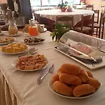 Bed & Breakfast Agriturismo Al Mandorlo Serrungarina