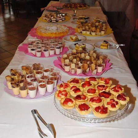 Couette-café Agriturismo Al Mandorlo