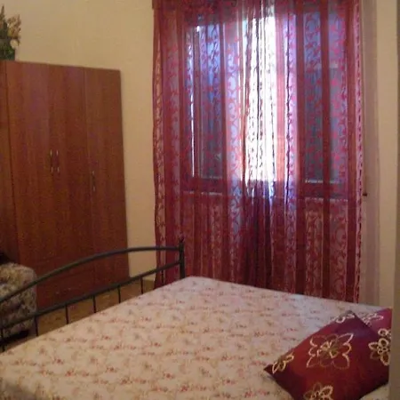 Agriturismo Al Mandorlo Serrungarina