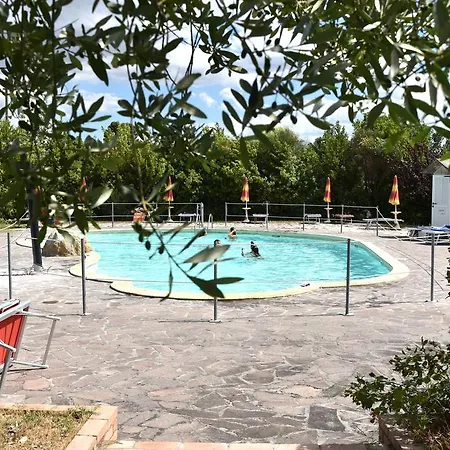 Agriturismo Al Mandorlo Bed & Breakfast