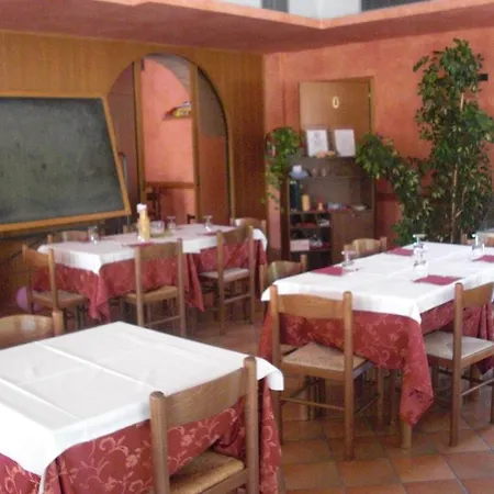 Agriturismo Al Mandorlo Bed & Breakfast