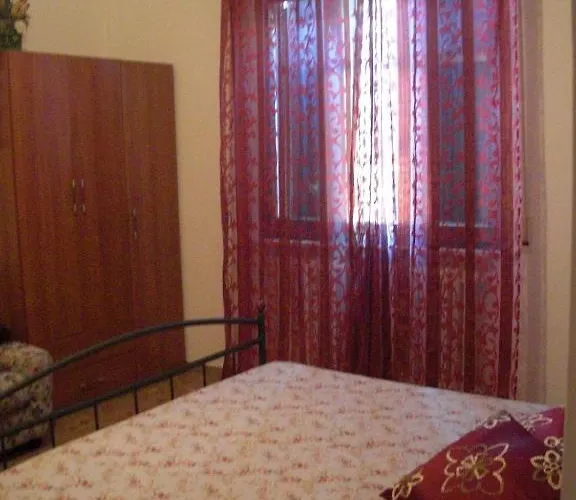 Agriturismo Al Mandorlo Serrungarina