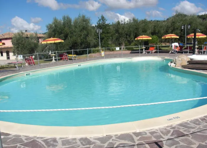 Agriturismo Al Mandorlo Serrungarina