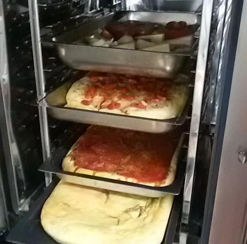 Bed and Breakfast Agriturismo Al Mandorlo Serrungarina