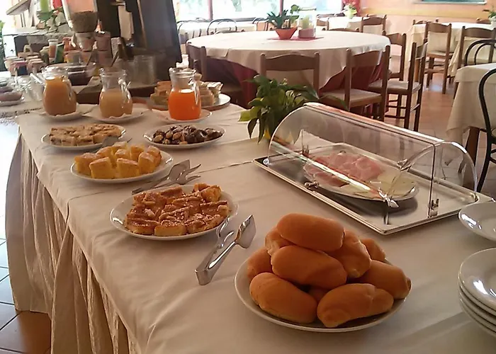 Bed and Breakfast Agriturismo Al Mandorlo Serrungarina