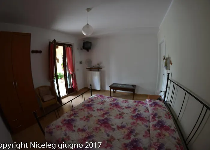 Bed & Breakfast Agriturismo Al Mandorlo